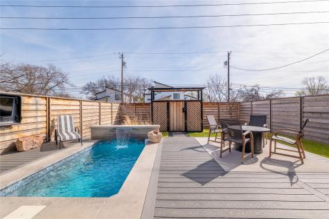 2004 Chestnut Avenue Austin TX 78722