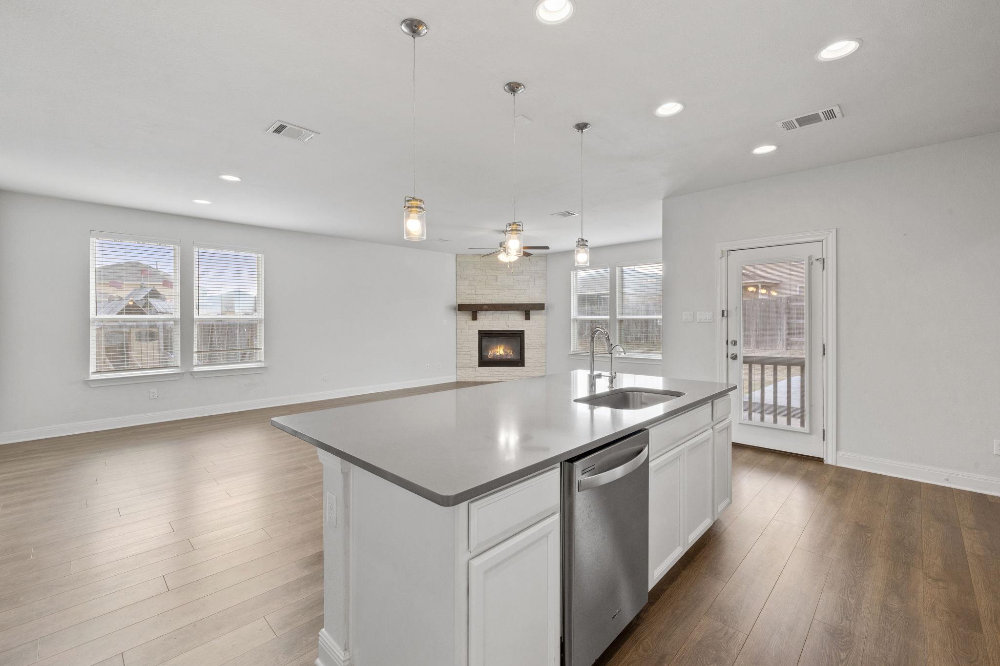 138 Fern Drive Buda TX 78610