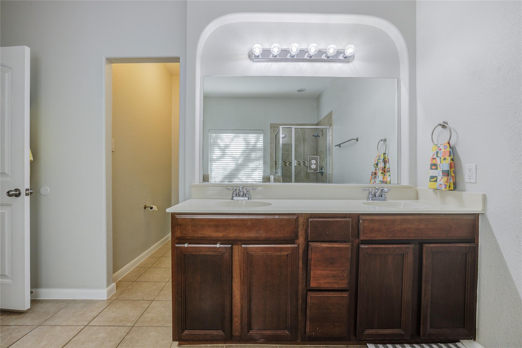 2329 Amur Drive Austin TX 78745