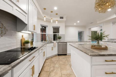33 Cottondale Road The Hills TX 78738