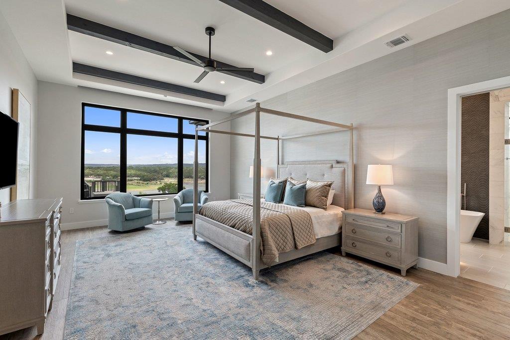 2923 Cliff Point Spicewood TX 78669