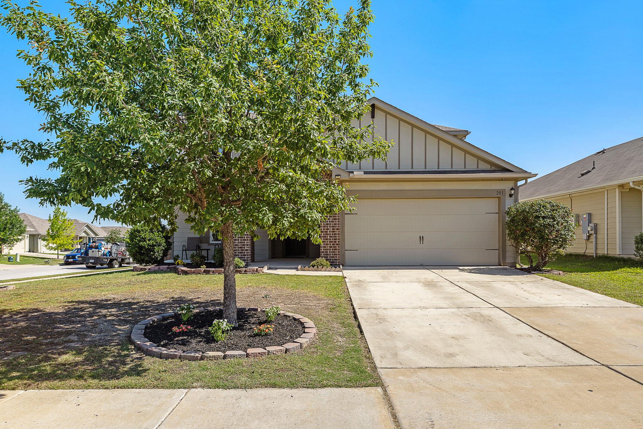 201 Garcitas Creek Lane Hutto TX 78634