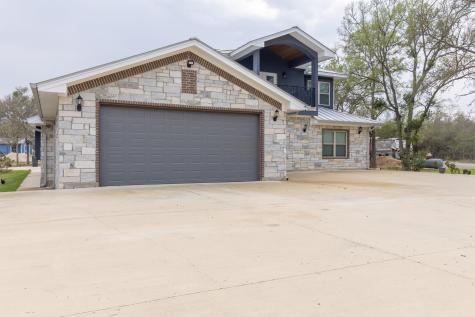 319 Lonesome Dove Drive Cedar Creek TX 78612