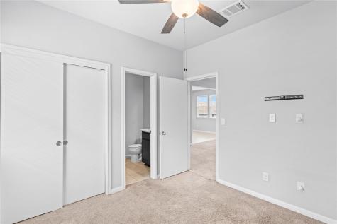 245 E Broade Street Leander TX 78641