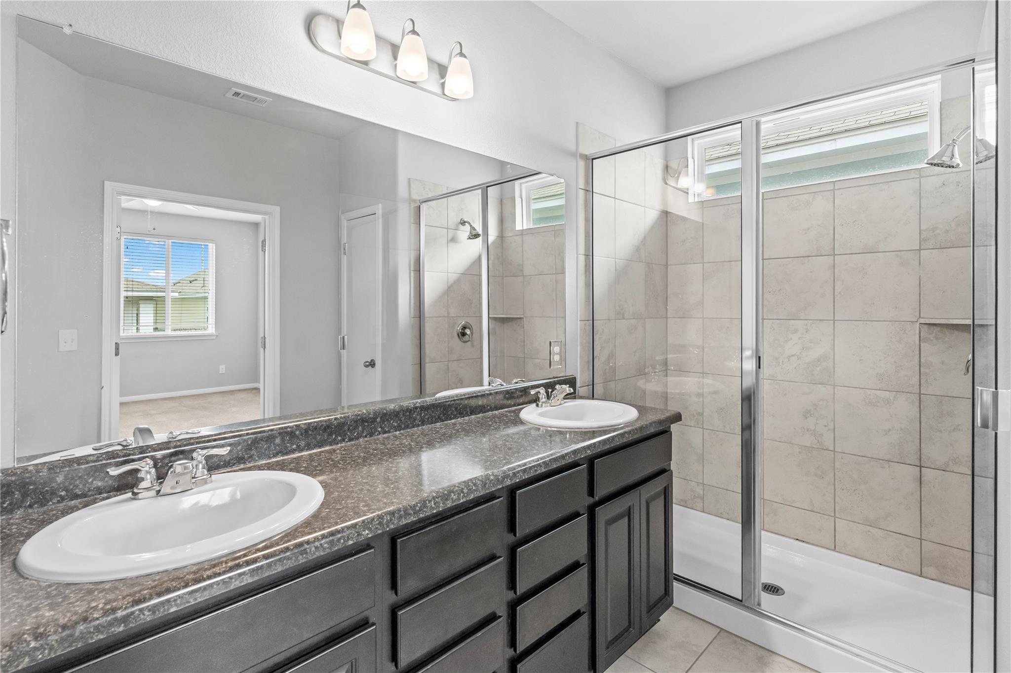 245 E Broade Street Leander TX 78641