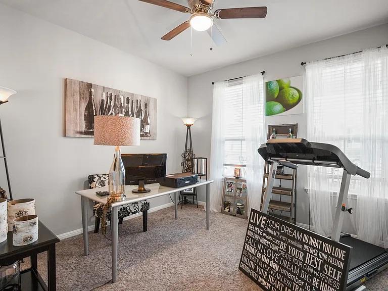 245 E Broade Street Leander TX 78641