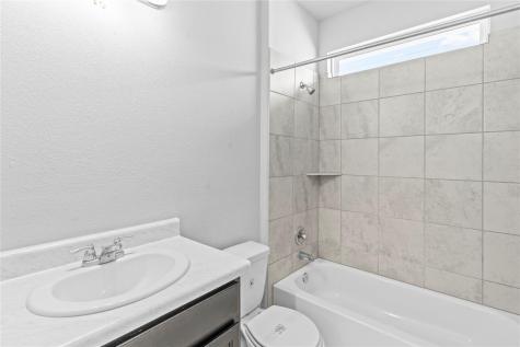 245 E Broade Street Leander TX 78641