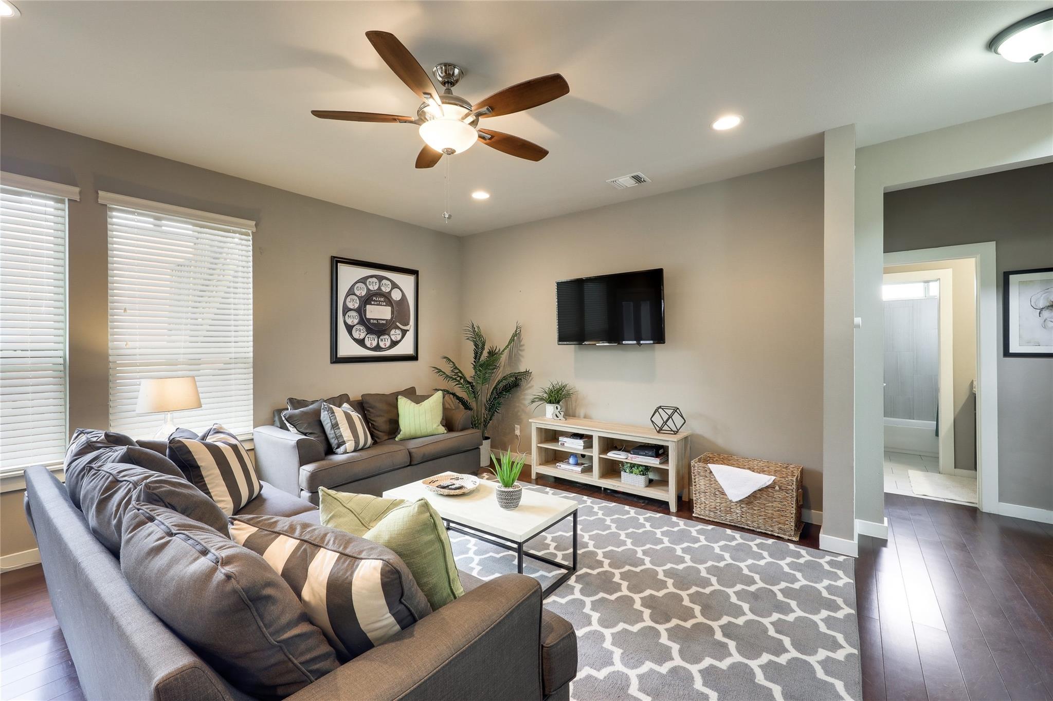 2204 E 13th Street Austin TX 78702