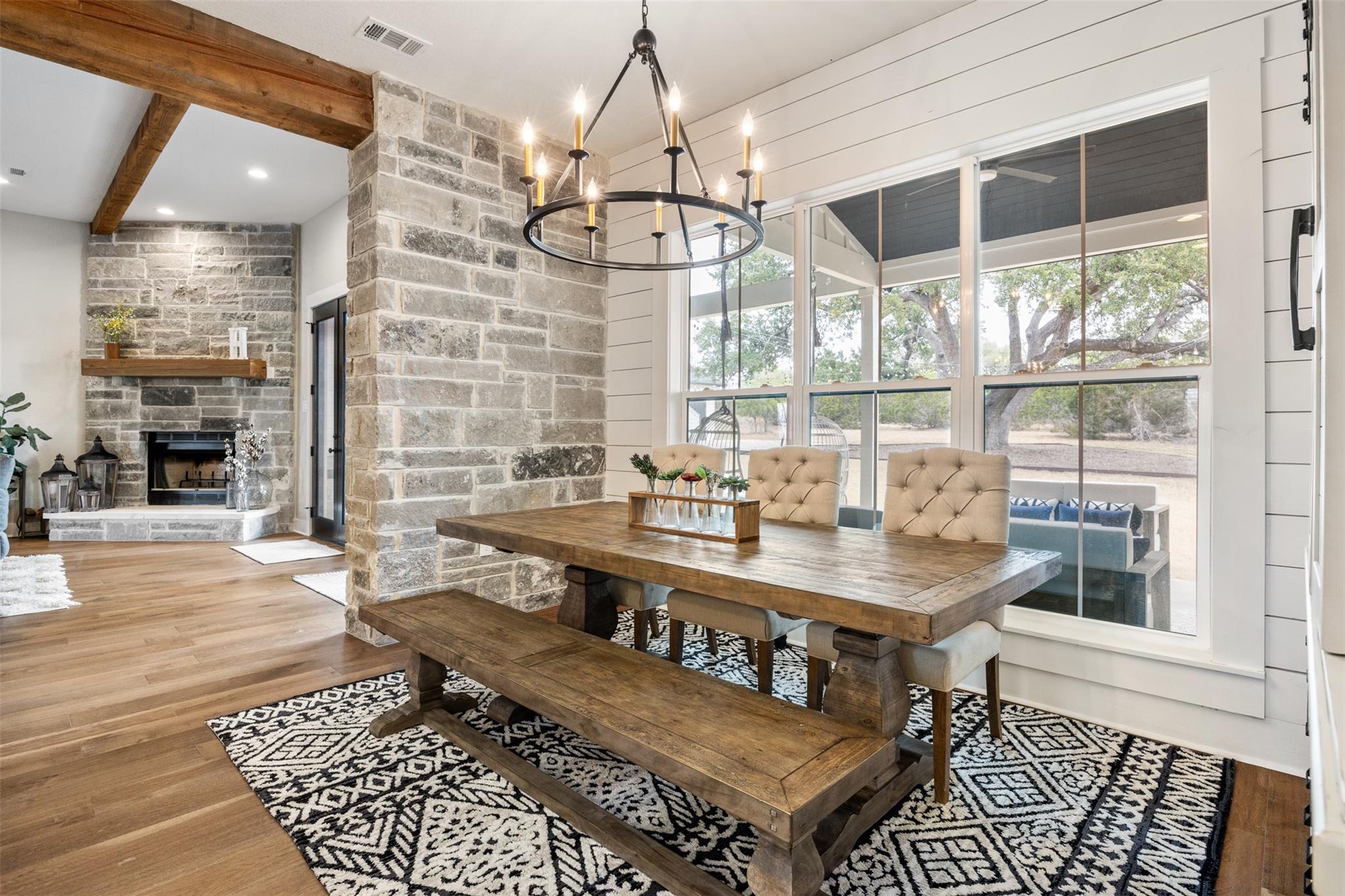 231 Hacienda Place Dripping Springs TX 78620
