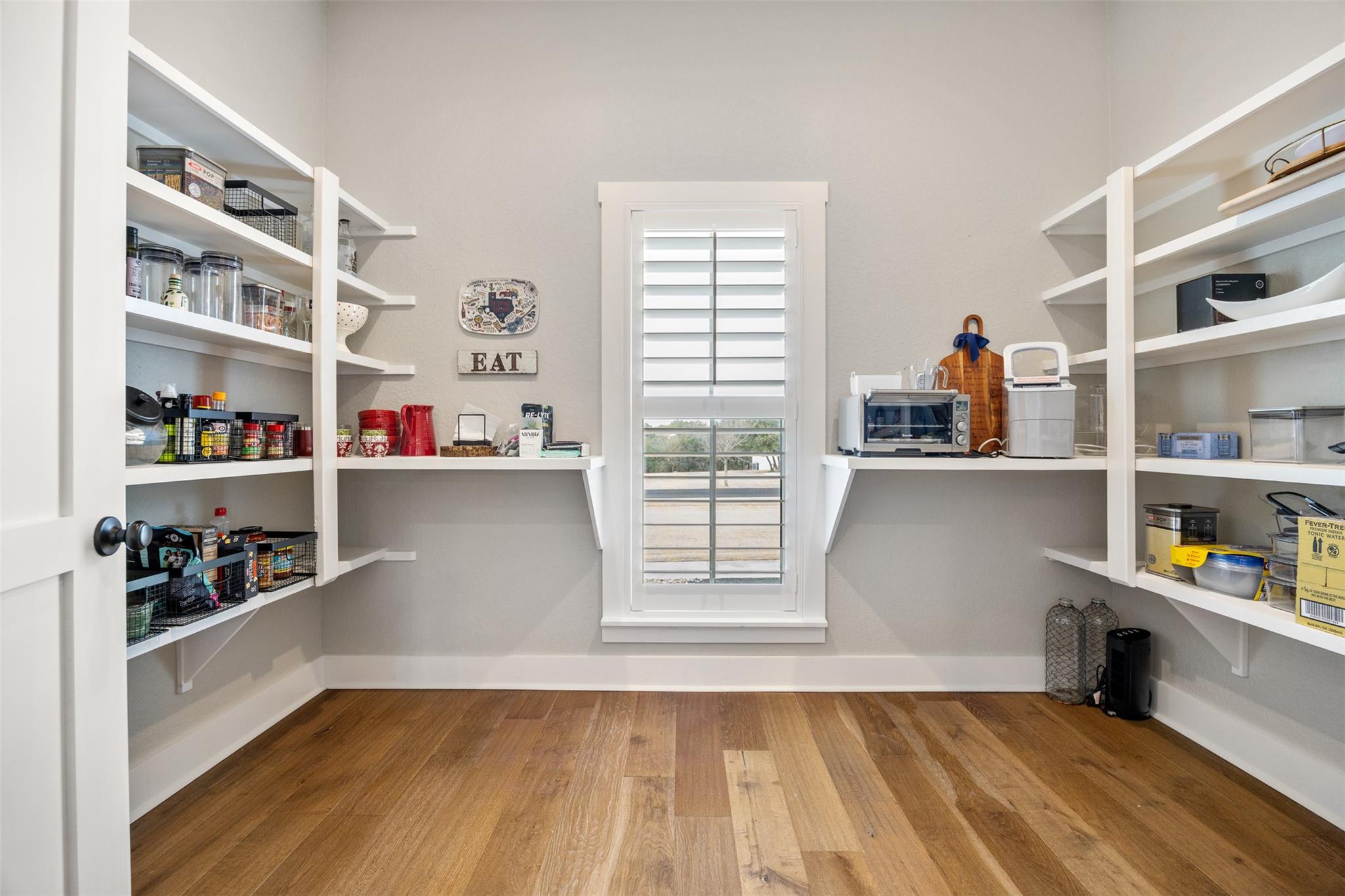 231 Hacienda Place Dripping Springs TX 78620