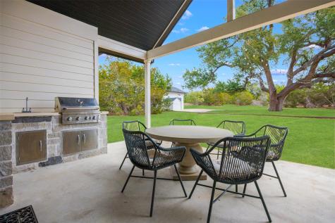 231 Hacienda Place Dripping Springs TX 78620