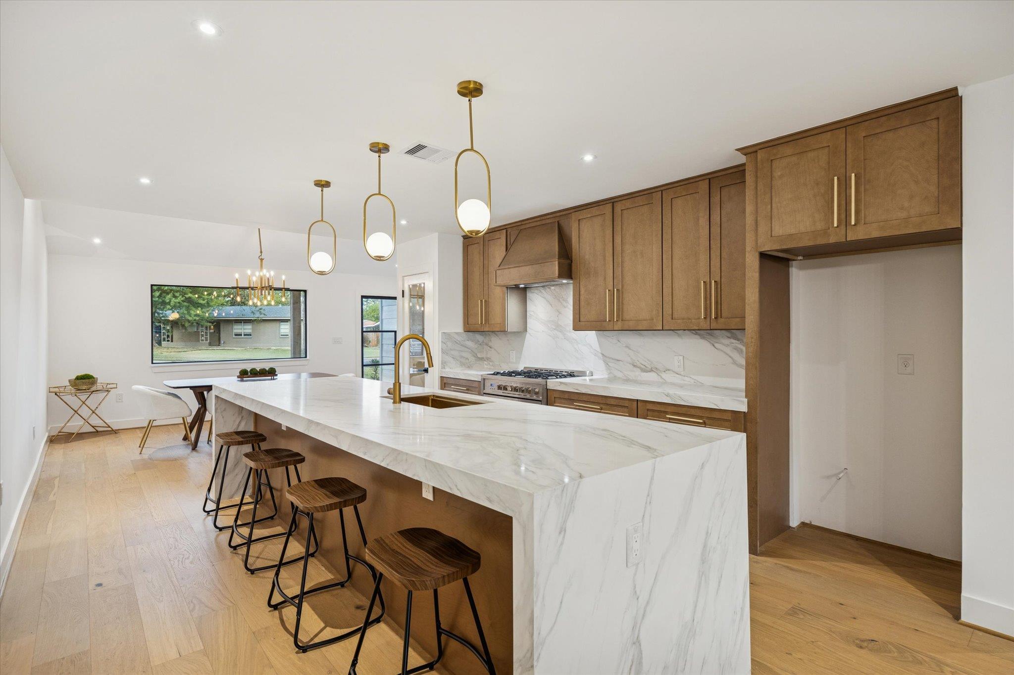1611 Ridgehaven Drive Austin TX 78723