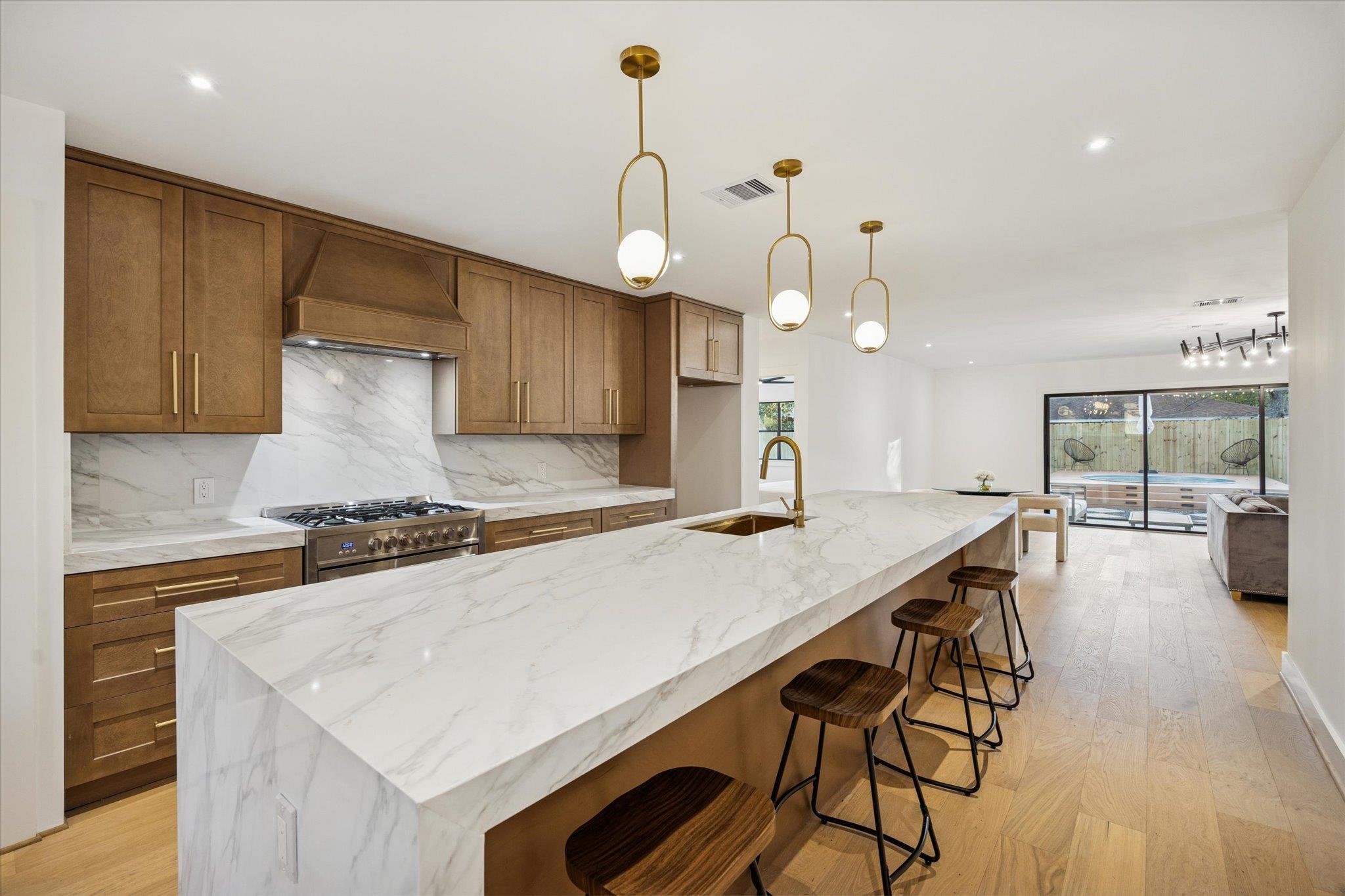 1611 Ridgehaven Drive Austin TX 78723