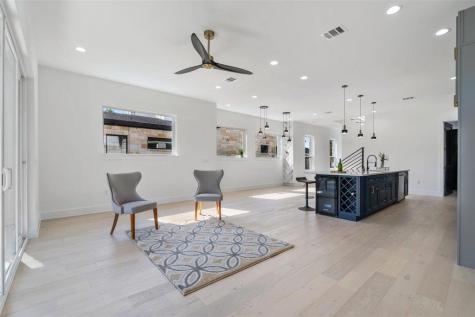 501 E Burton Street Manor TX 78653