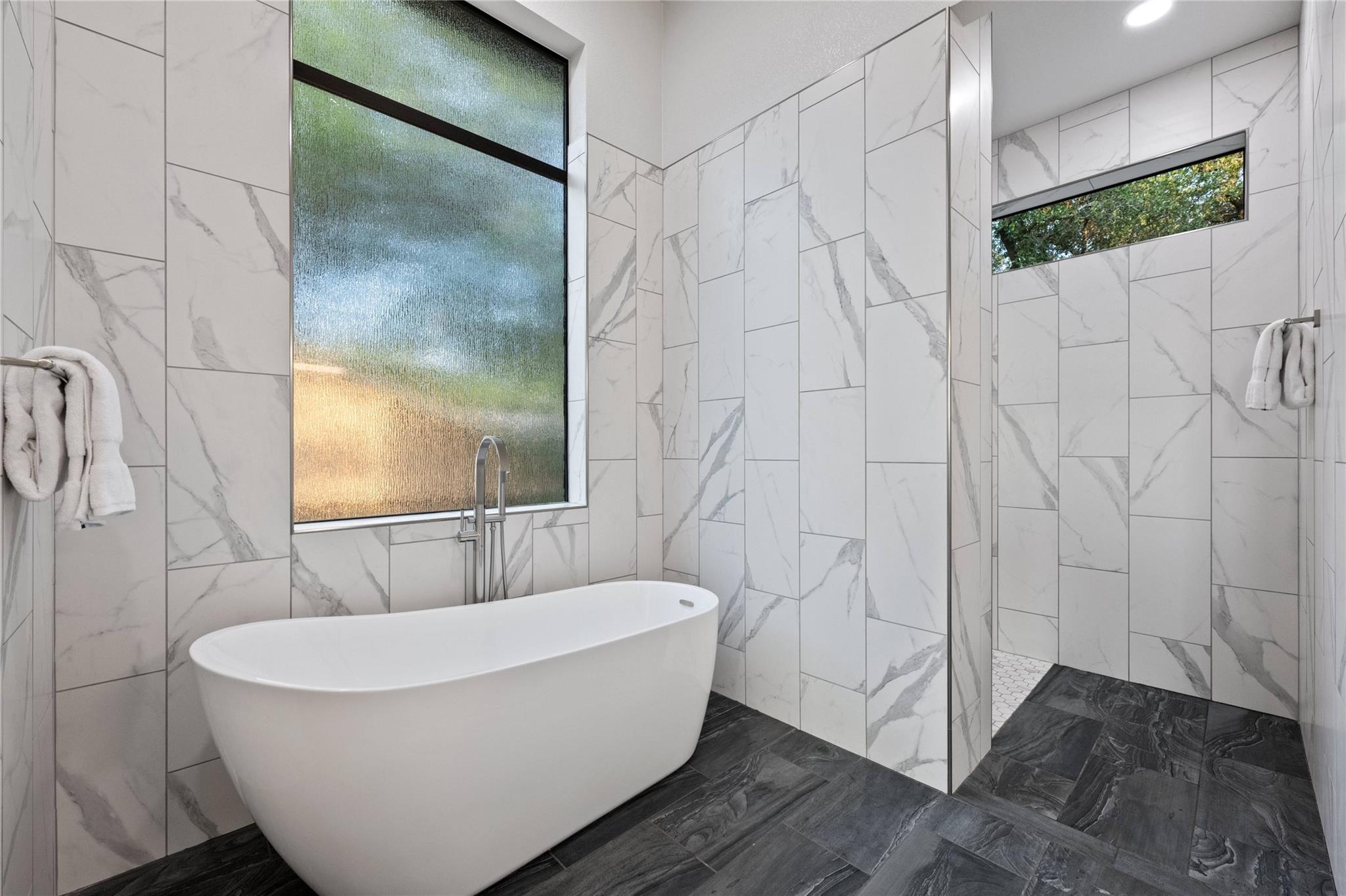 2912 Patriot Drive Lago Vista TX 78645