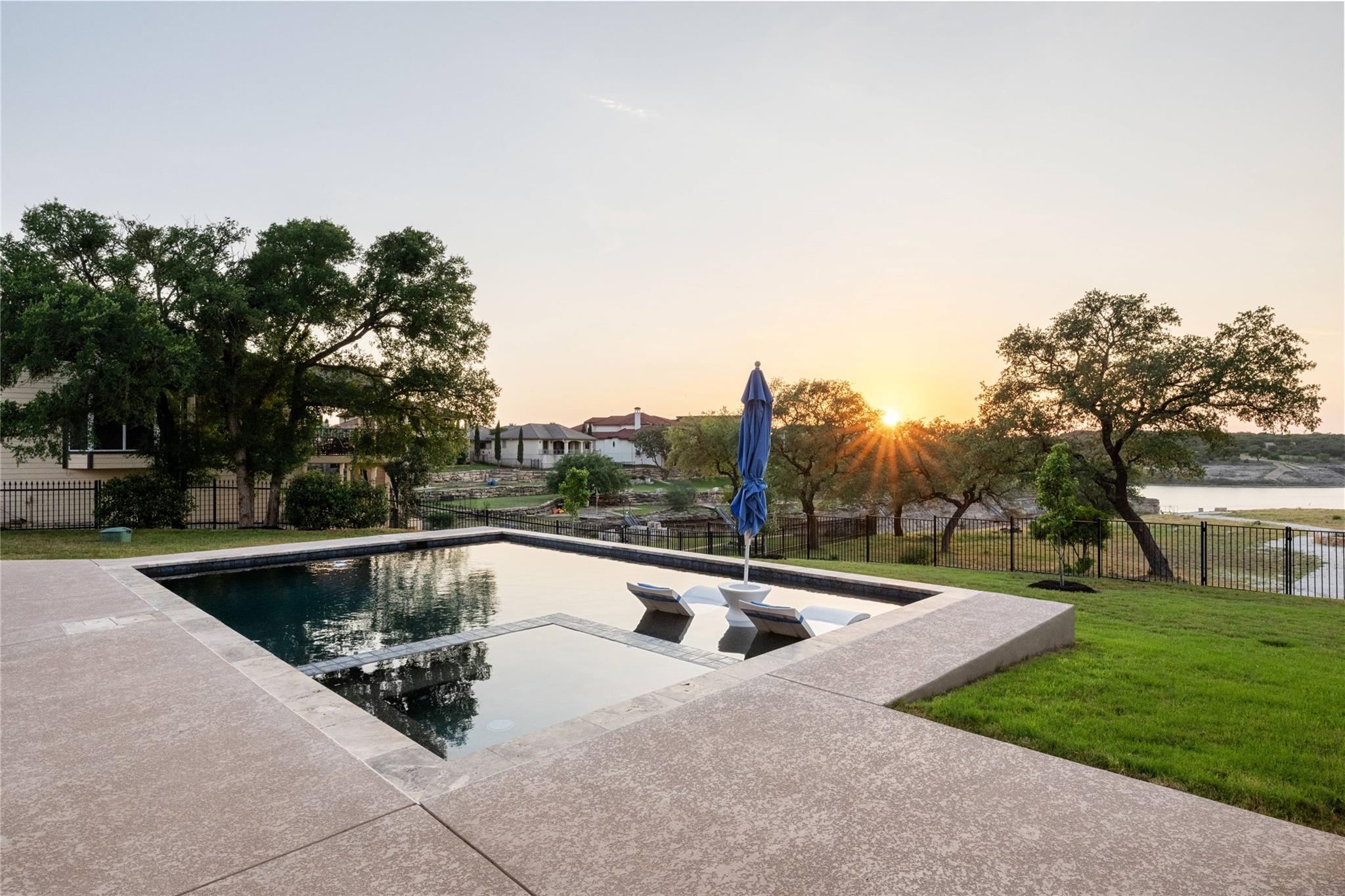 2912 Patriot Drive Lago Vista TX 78645