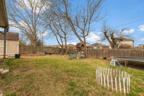 2100 Oaklawn Drive Taylor TX 76574