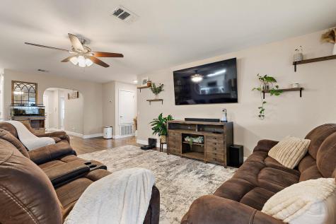 2100 Oaklawn Drive Taylor TX 76574