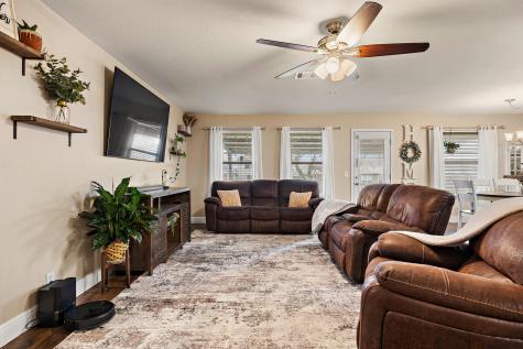 2100 Oaklawn Drive Taylor TX 76574