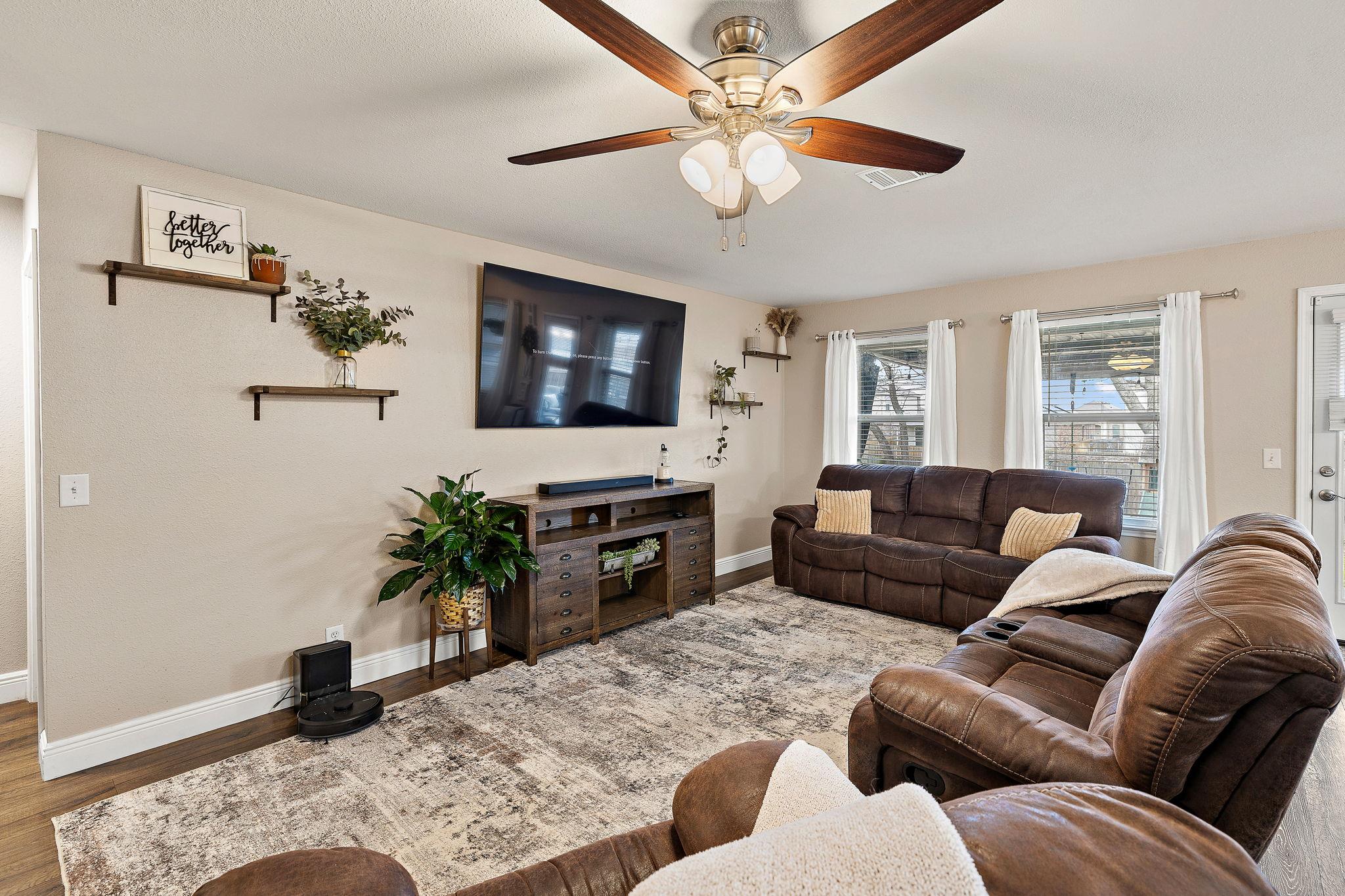 2100 Oaklawn Drive Taylor TX 76574
