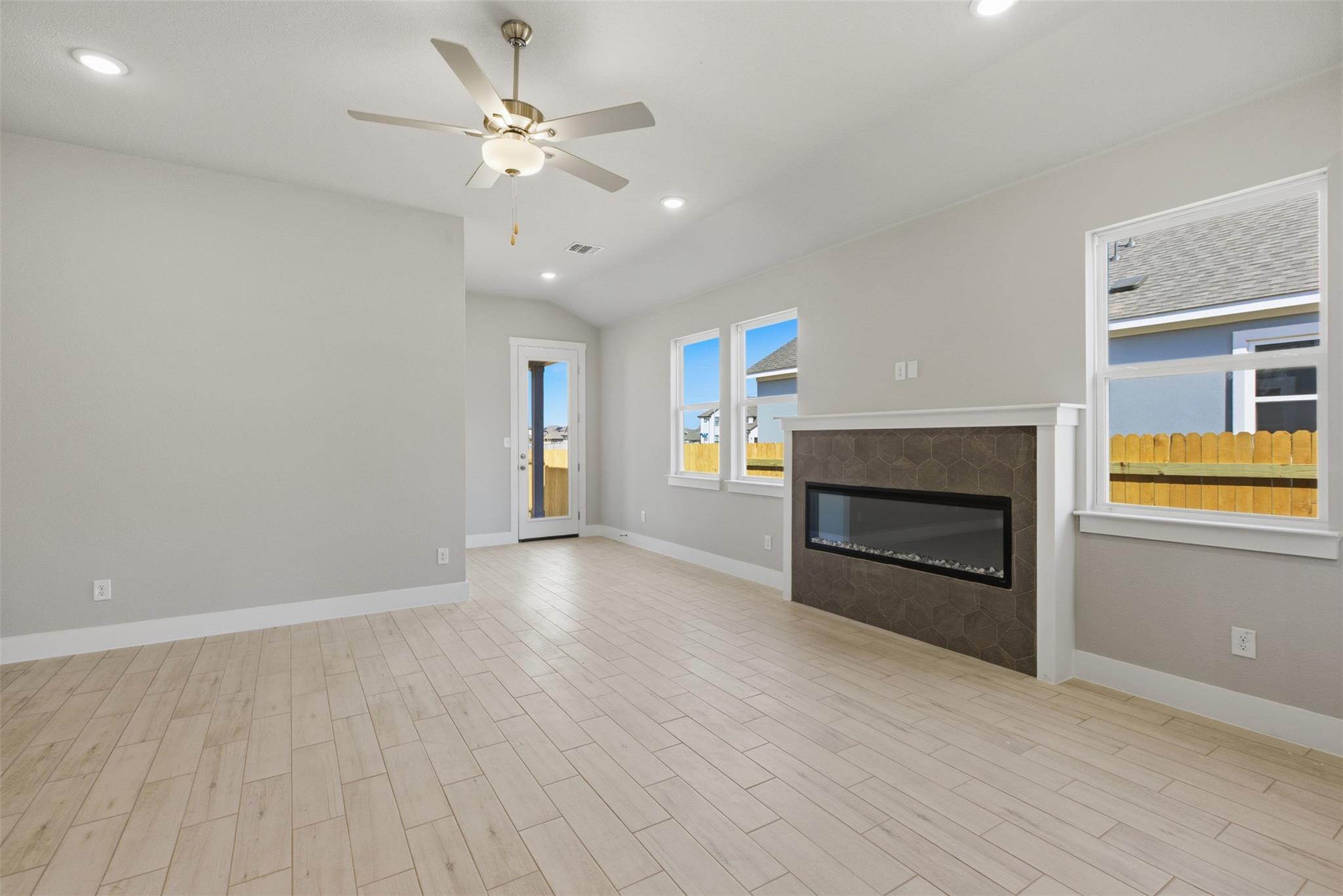 19128 Ariel Elena Way Pflugerville TX 78660