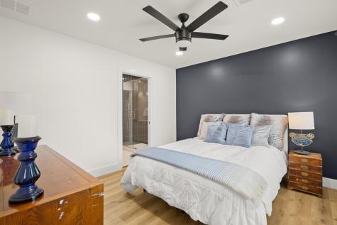 207 White Oak Drive Austin TX 78753