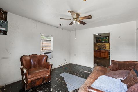 1130 Gravel Street San Marcos TX 78666