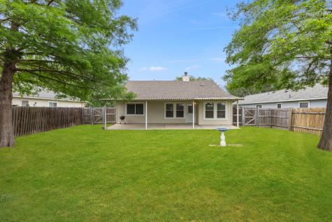 290 Bailey Loop Kyle TX 78640