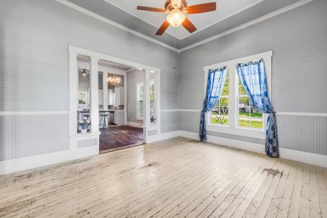 604 Avenue B Lexington TX 78947