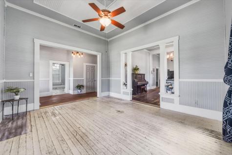 604 Avenue B Lexington TX 78947