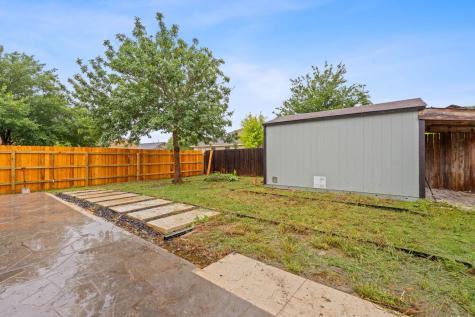 114 Loryn Drive Hutto TX 78634