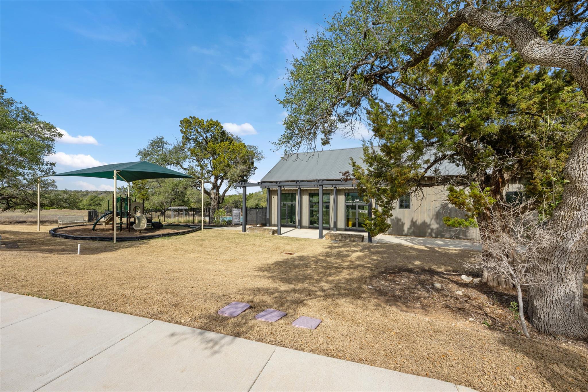 438 Pear Tree Lane Austin TX 78737
