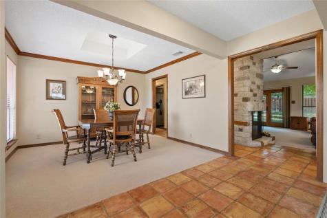 104 Carefree Circle Lakeway TX 78734