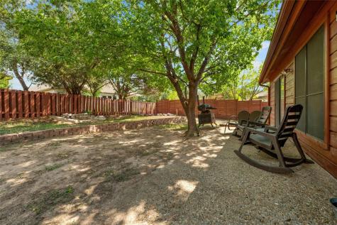 104 Carefree Circle Lakeway TX 78734
