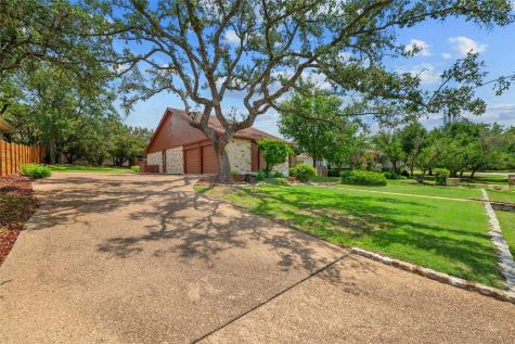 104 Carefree Circle Lakeway TX 78734