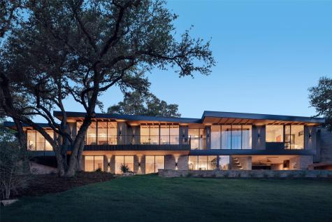 7001 Oak Shores Drive Austin TX 78730
