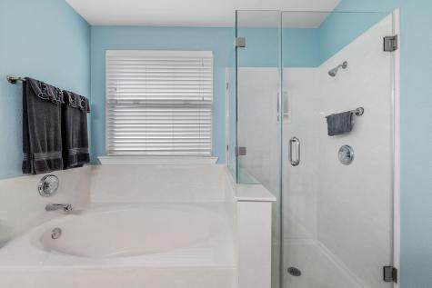 102 Camellia Drive Hutto TX 78634