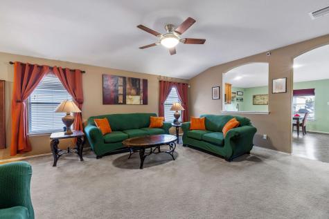 102 Camellia Drive Hutto TX 78634