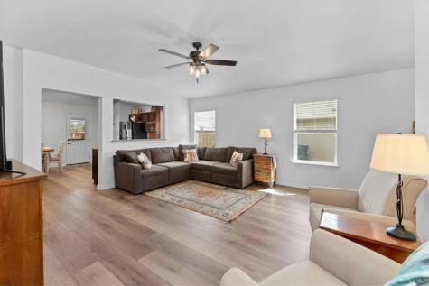 507 Luna Vista Drive Hutto TX 78634