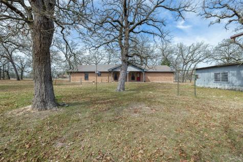 1196 Sherrill Lane Lexington TX 78947