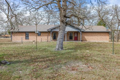 1196 Sherrill Lane Lexington TX 78947