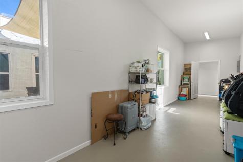 4992 Fm 1624 Lexington TX 78947
