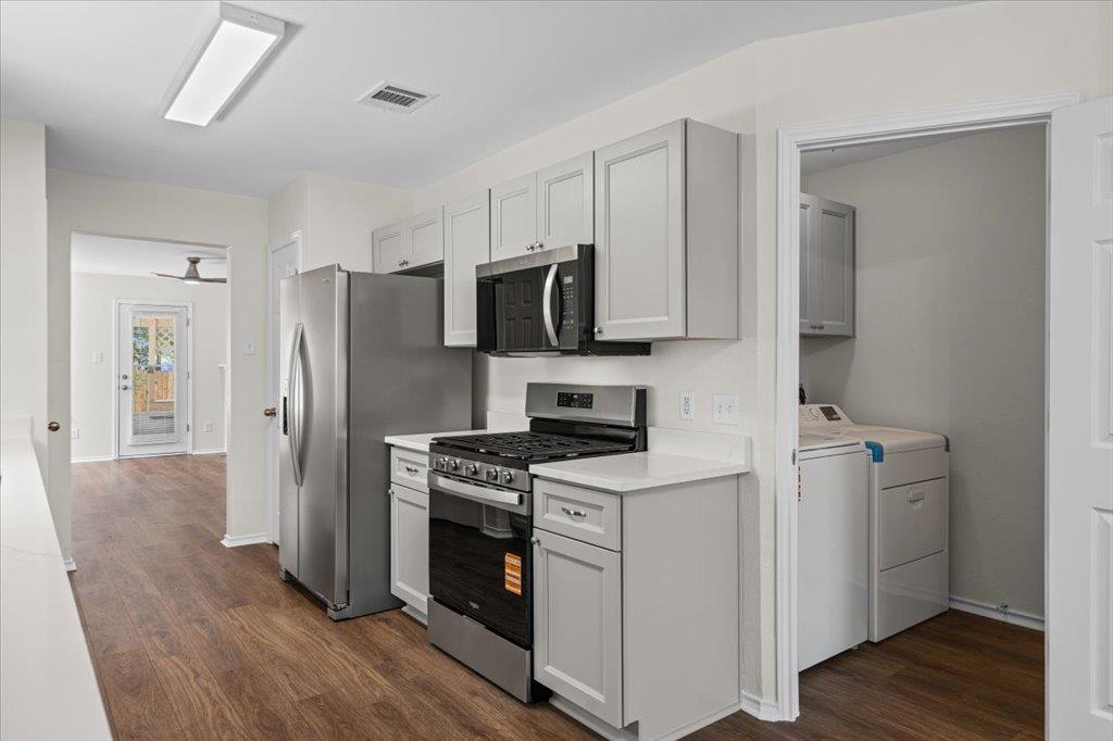 1404 Sir Thopas Trail Austin TX 78748