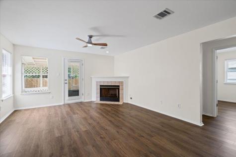 1404 Sir Thopas Trail Austin TX 78748