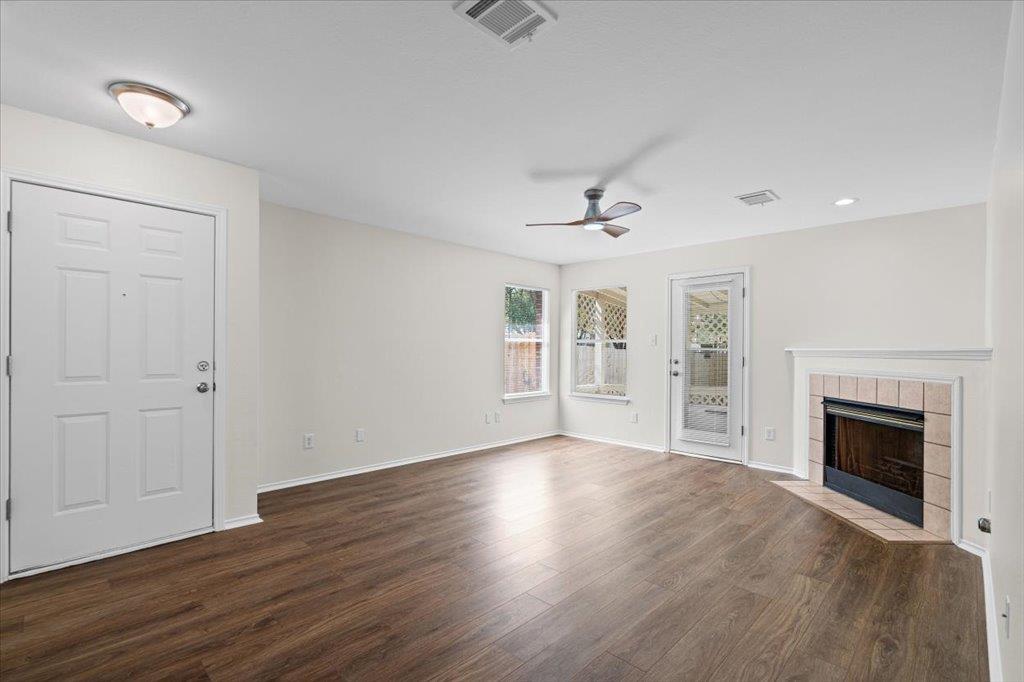 1404 Sir Thopas Trail Austin TX 78748