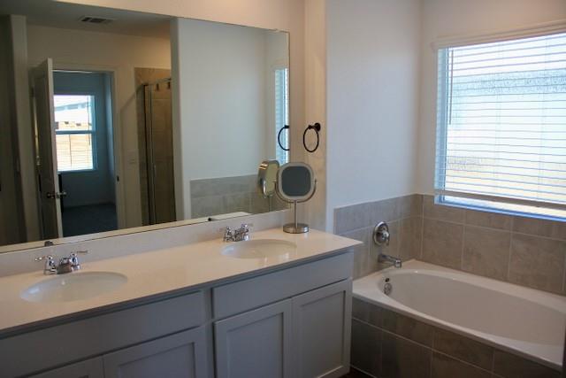 391 Barcelona Kyle TX 78640