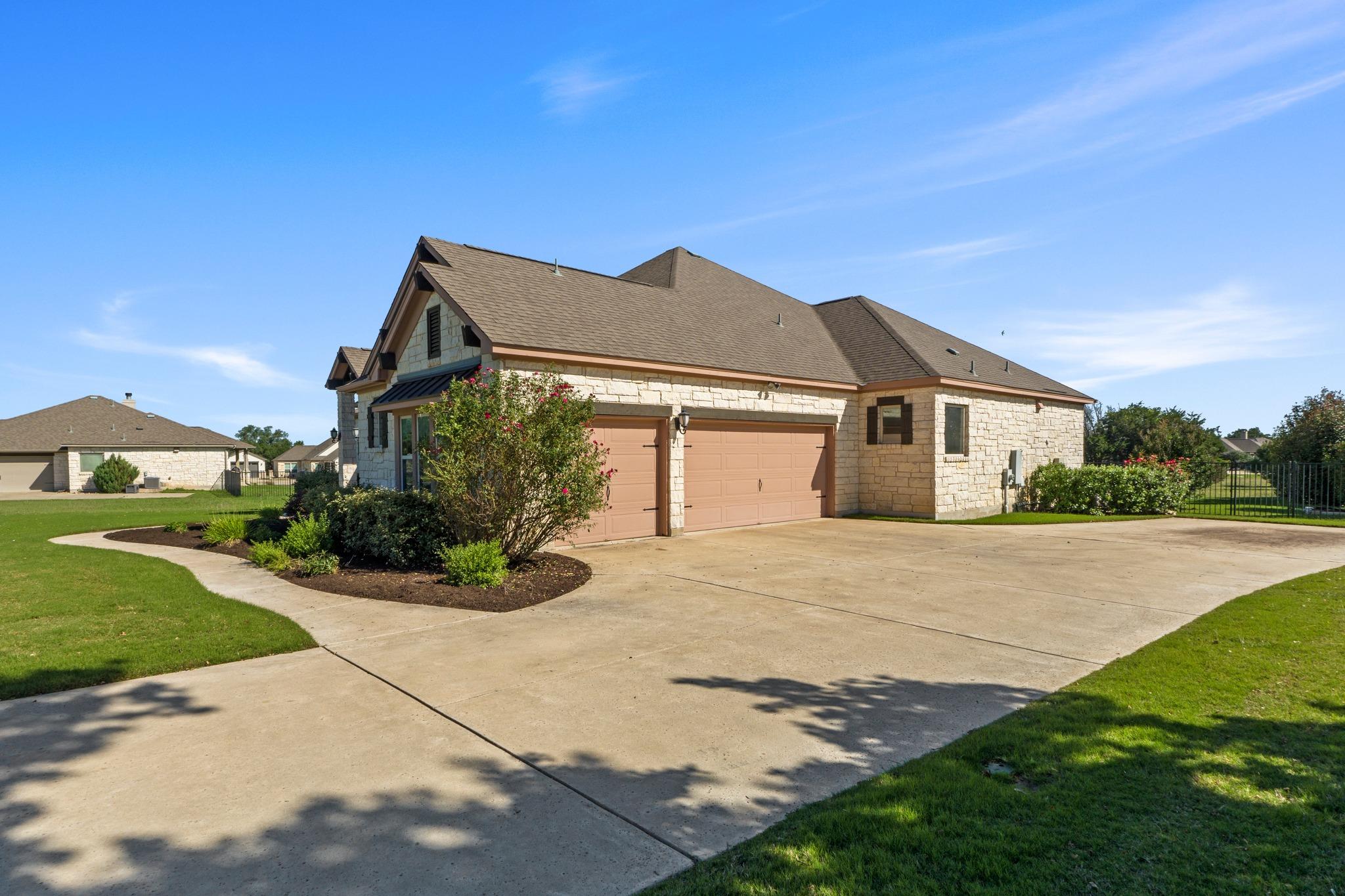 468 Bold Sundown Liberty Hill TX 78642