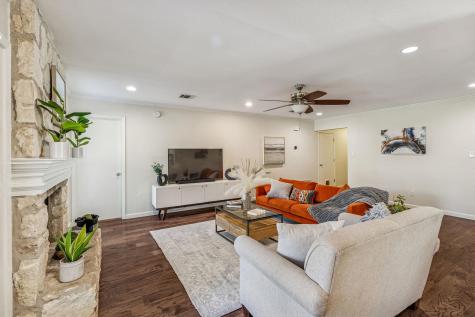 5502 Porsche Lane Austin TX 78749