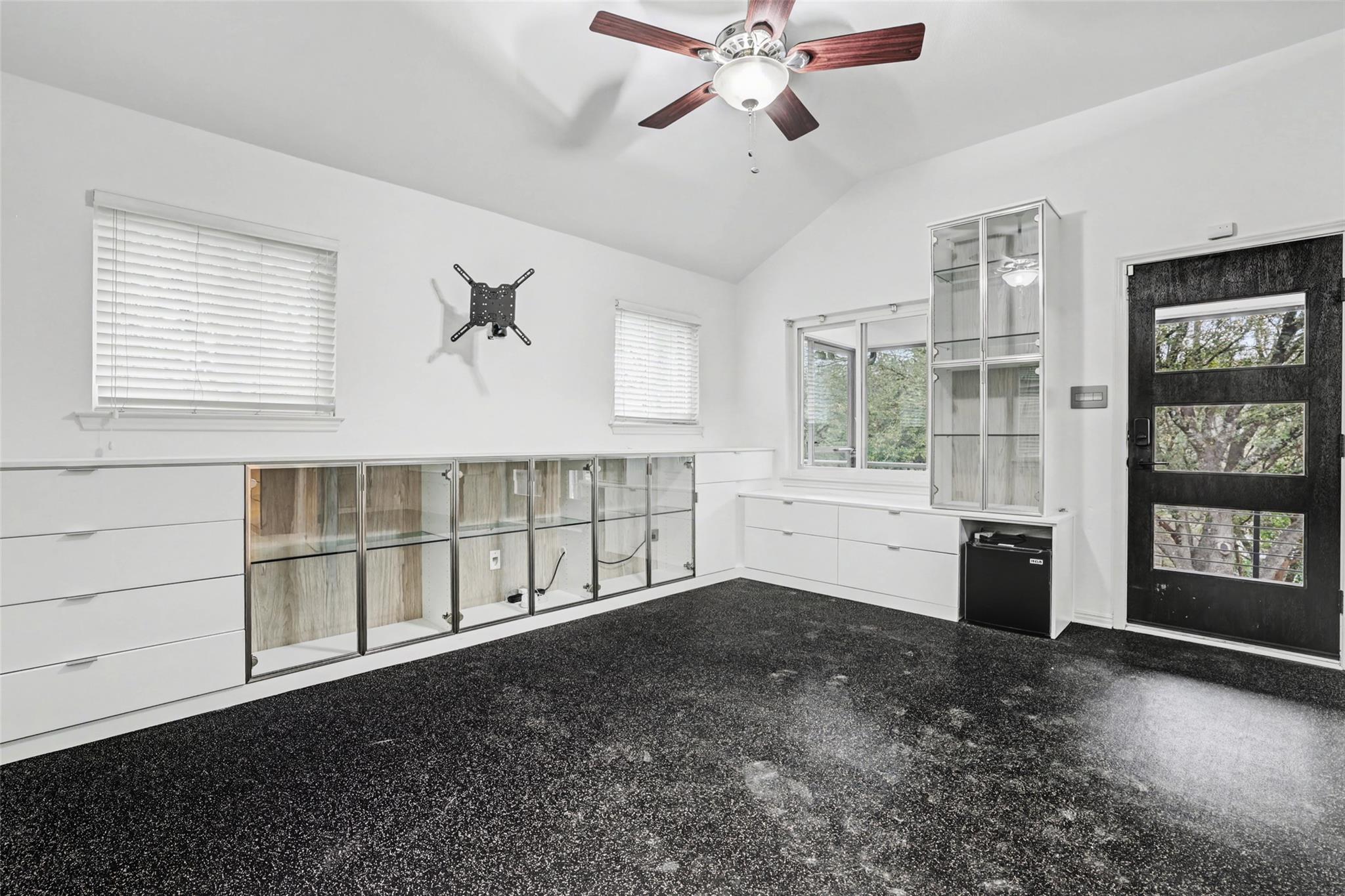 9003 Clithea Cove Austin TX 78759