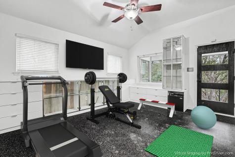 9003 Clithea Cove Austin TX 78759